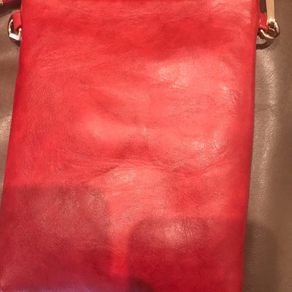 Brand New Red crossbody purse w/adjustable strap - Picture 4 of 5